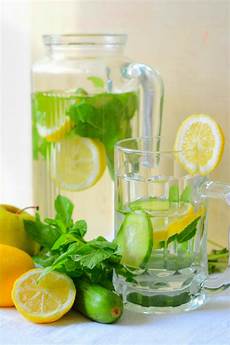 Lemon Flavored Mineral Water
